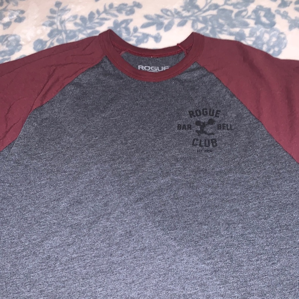 Rouge 3/4 length t shirt!